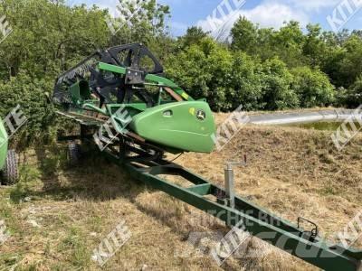 John Deere W650 Skurtreskere