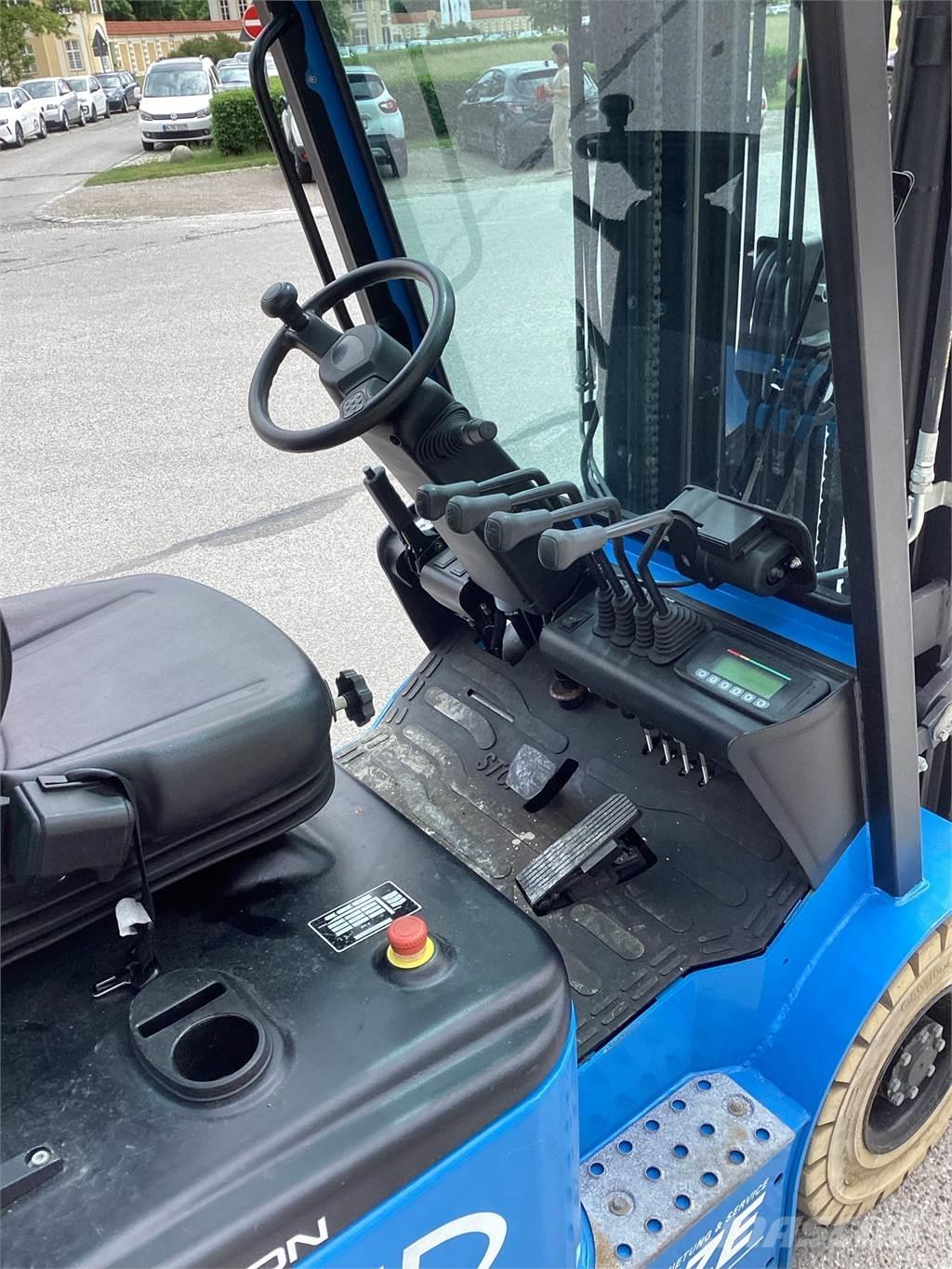 EP EFL181 Truck - Annet