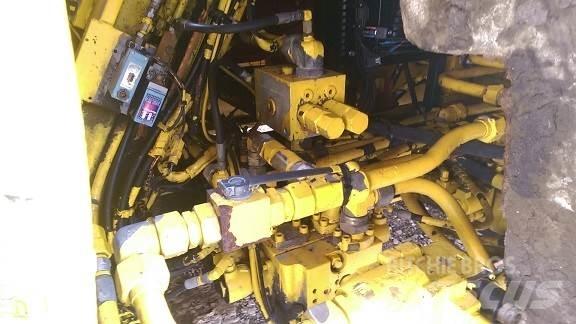 Belotti B75 Teleskoplastere