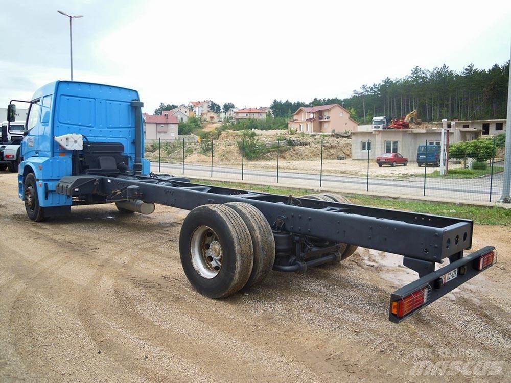 BMC Profesional 625 Andre lastebiler