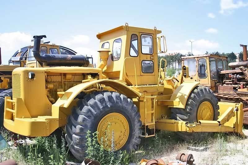 CAT 824B Dozere Hjulgående