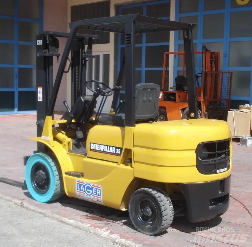 CAT GP25 Propan trucker