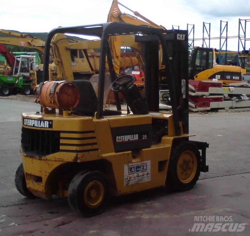 CAT GP25-2 Propan trucker