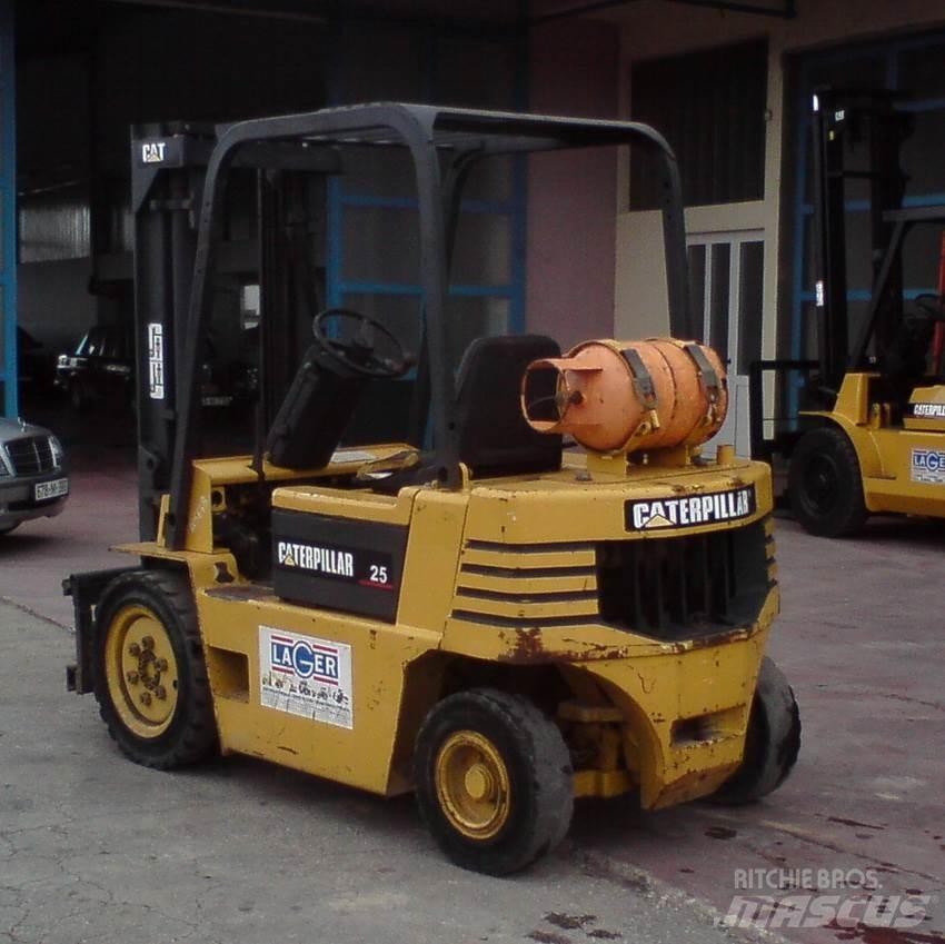 CAT GP25-2 Propan trucker