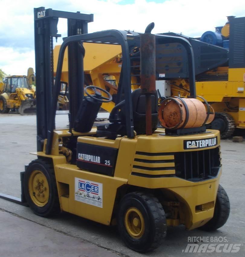 CAT GP25-2 Propan trucker