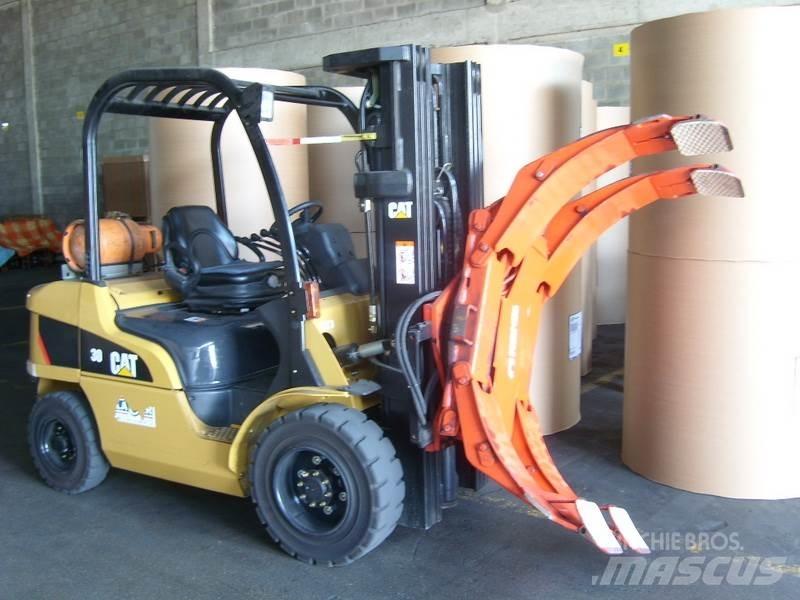 CAT GP30N Propan trucker