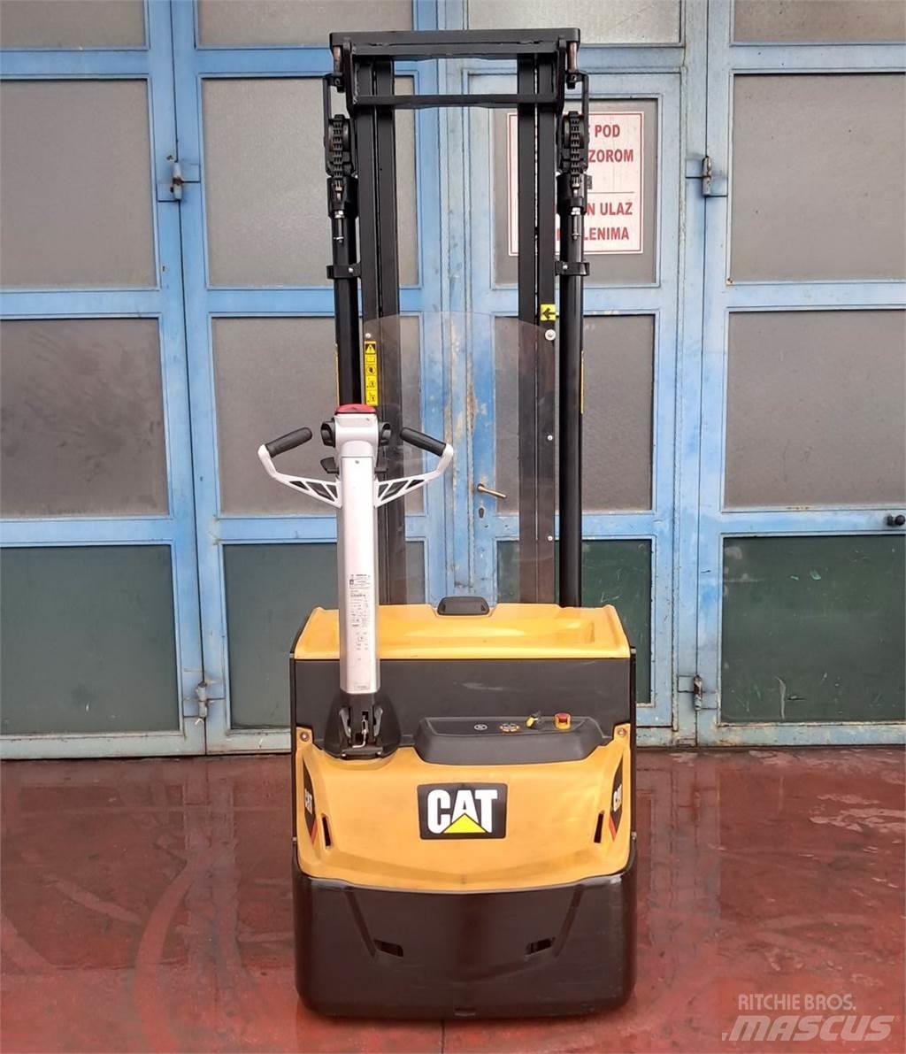 CAT NSP12N2 Lavtløftende truck