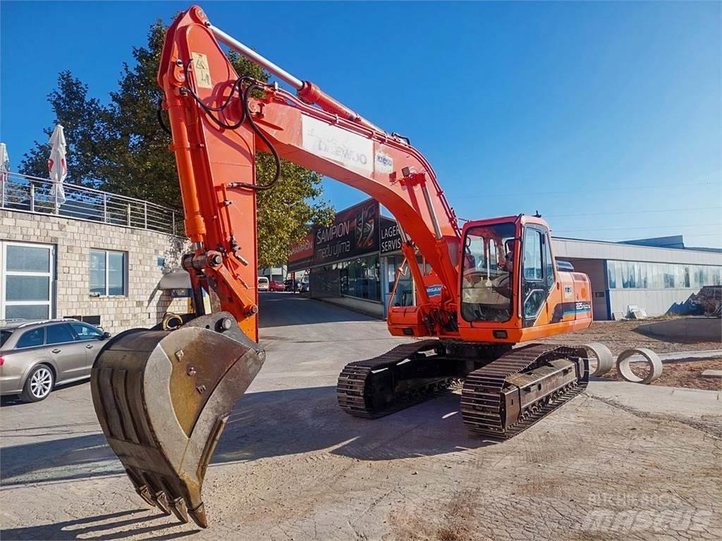 Doosan SOLAR 225NLC-V Beltegraver