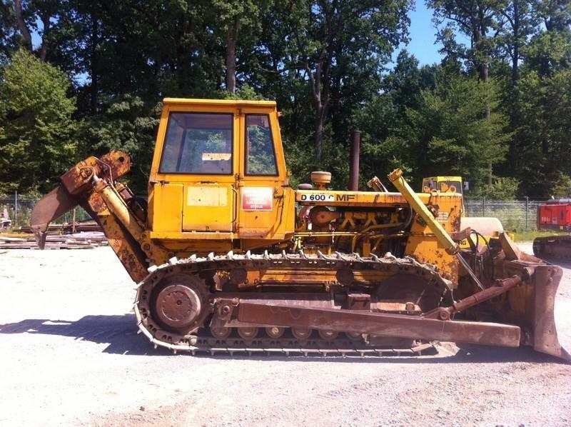 Hanomag D600 Dozere Beltegående