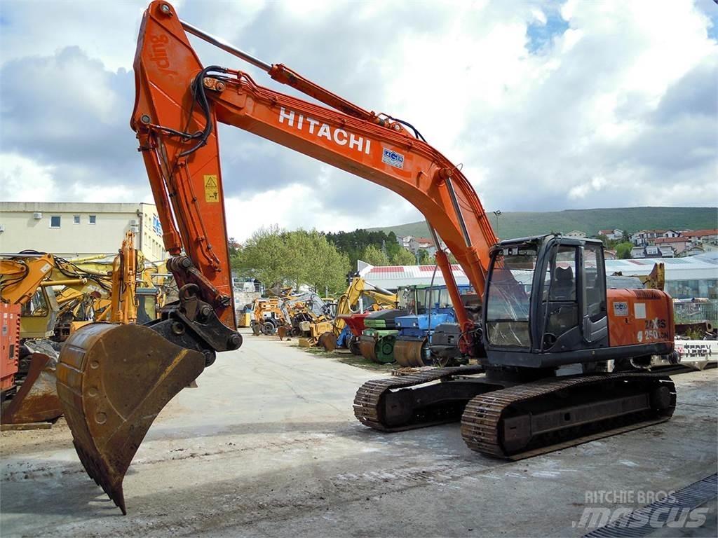 Hitachi ZX250LCN-3 Beltegraver
