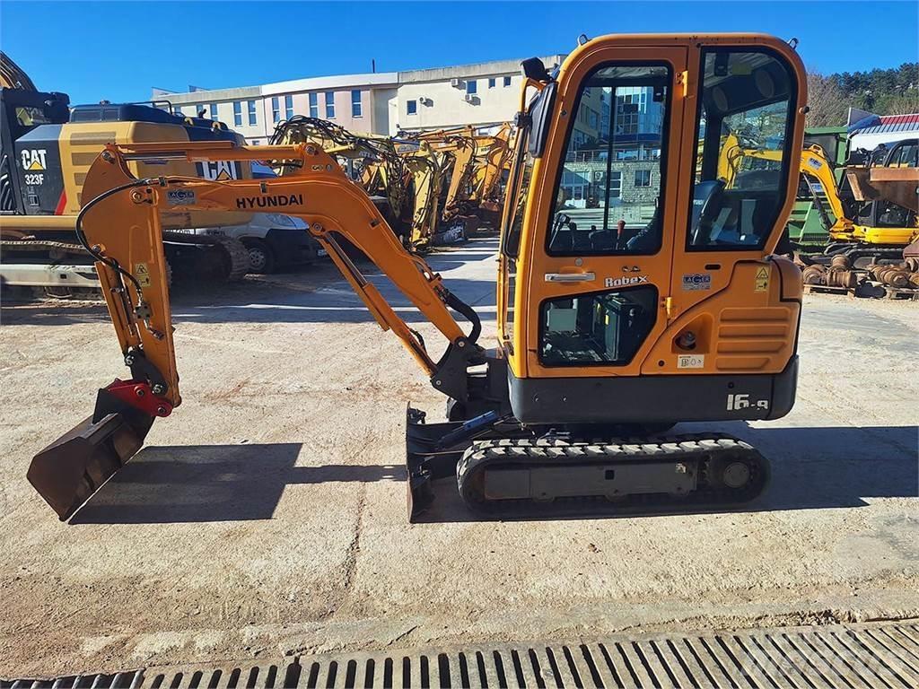 Hyundai 16-9 Minigravere <7t