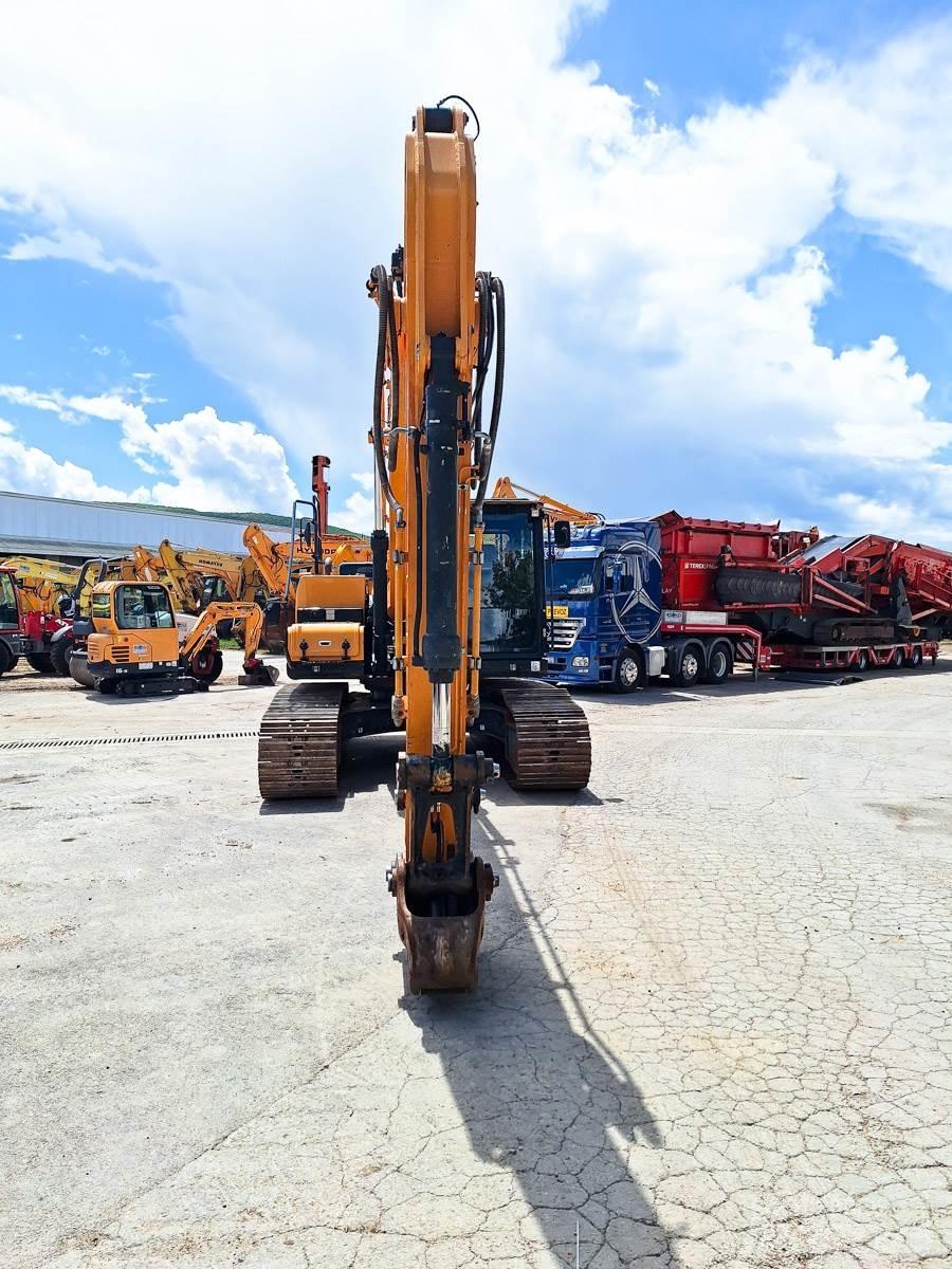 Hyundai HX220L Beltegraver