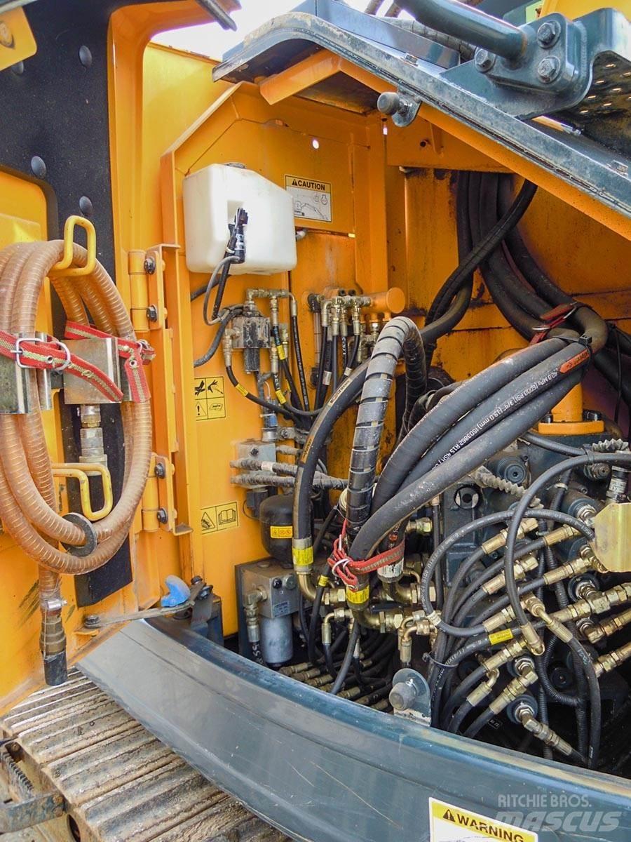 Hyundai R145LCR-9A Beltegraver