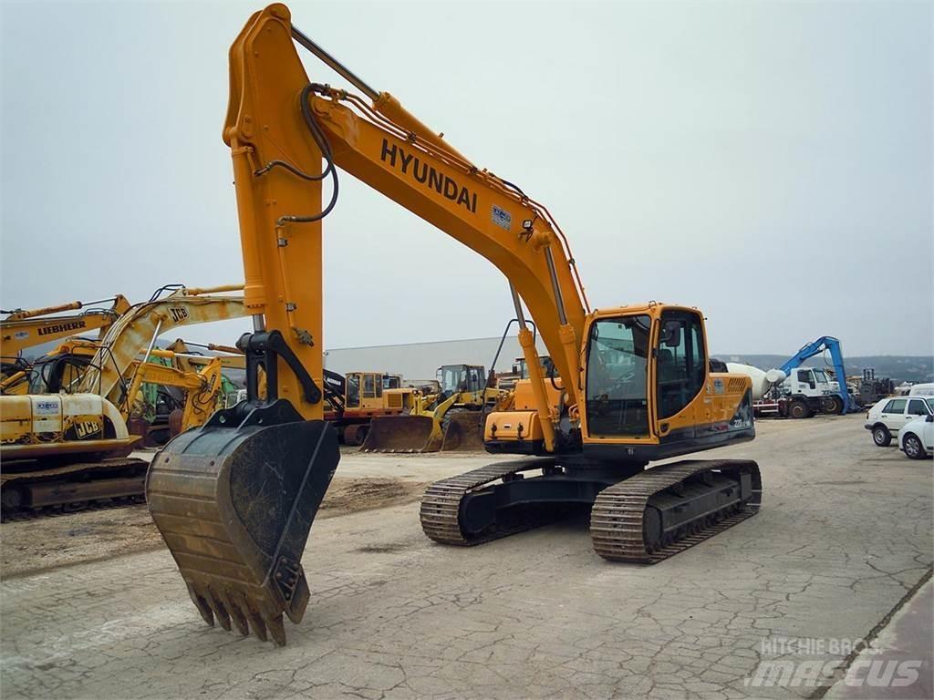 Hyundai R220LC-9S Beltegraver