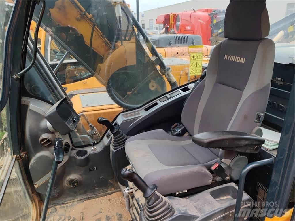 Hyundai R220LC-9S Beltegraver