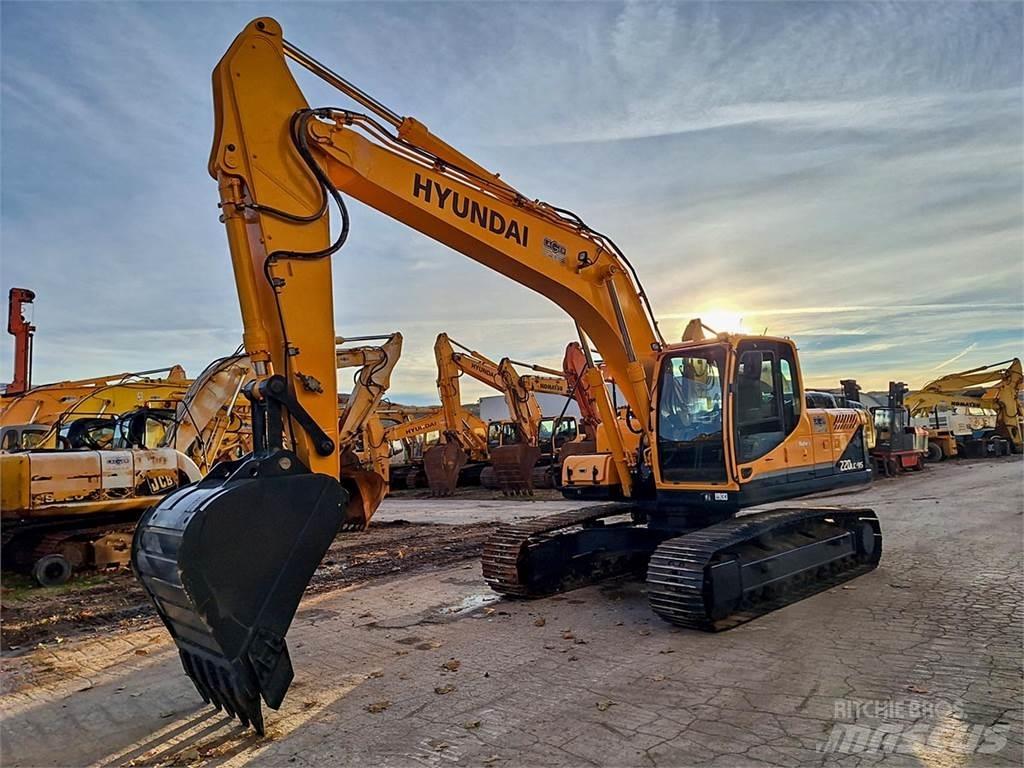 Hyundai R220LC-9S Beltegraver