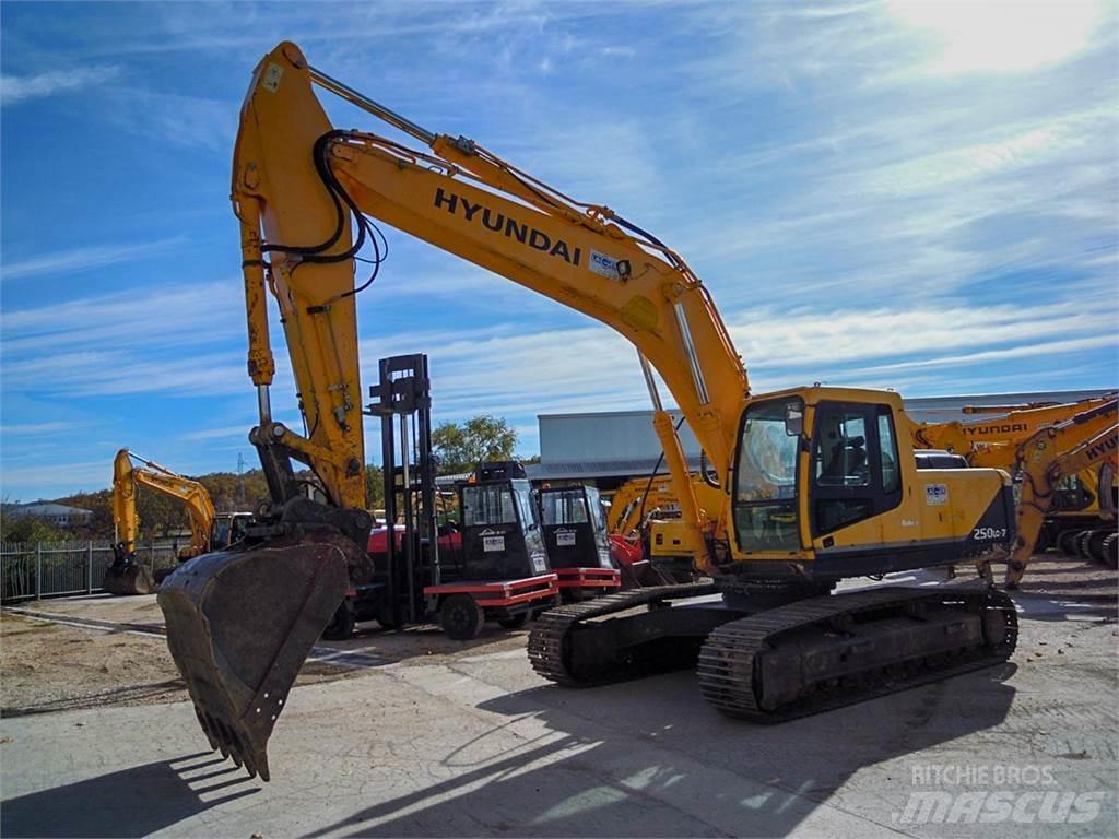 Hyundai R250LC-7 Beltegraver