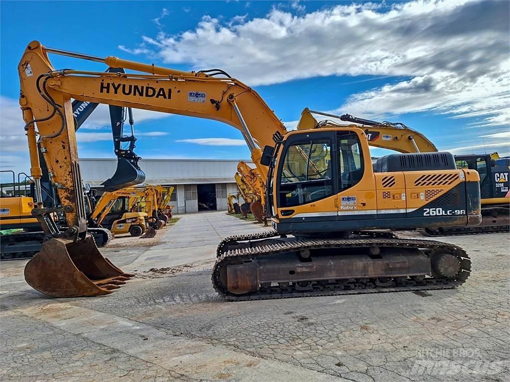 Hyundai R260LC-9A Beltegraver