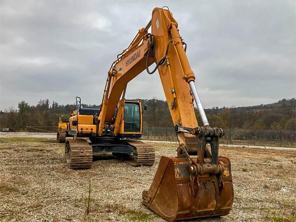 Hyundai R330-9A Beltegraver