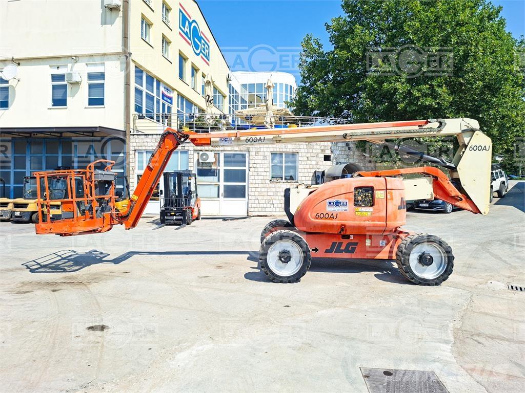 JLG 600AJ Leddede bomlifter
