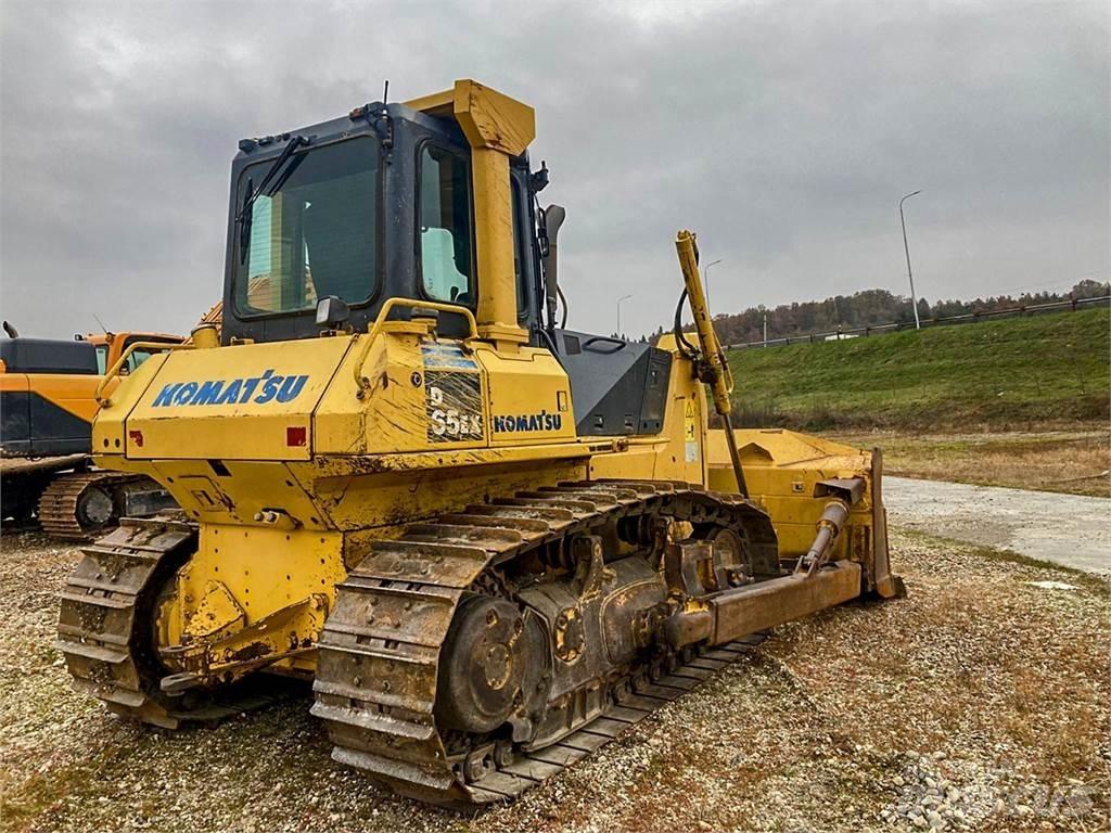 Komatsu D65EX Dozere Beltegående