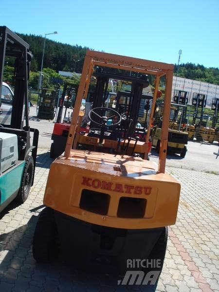 Komatsu FG25L-7 Gaffeltrucker - Annet