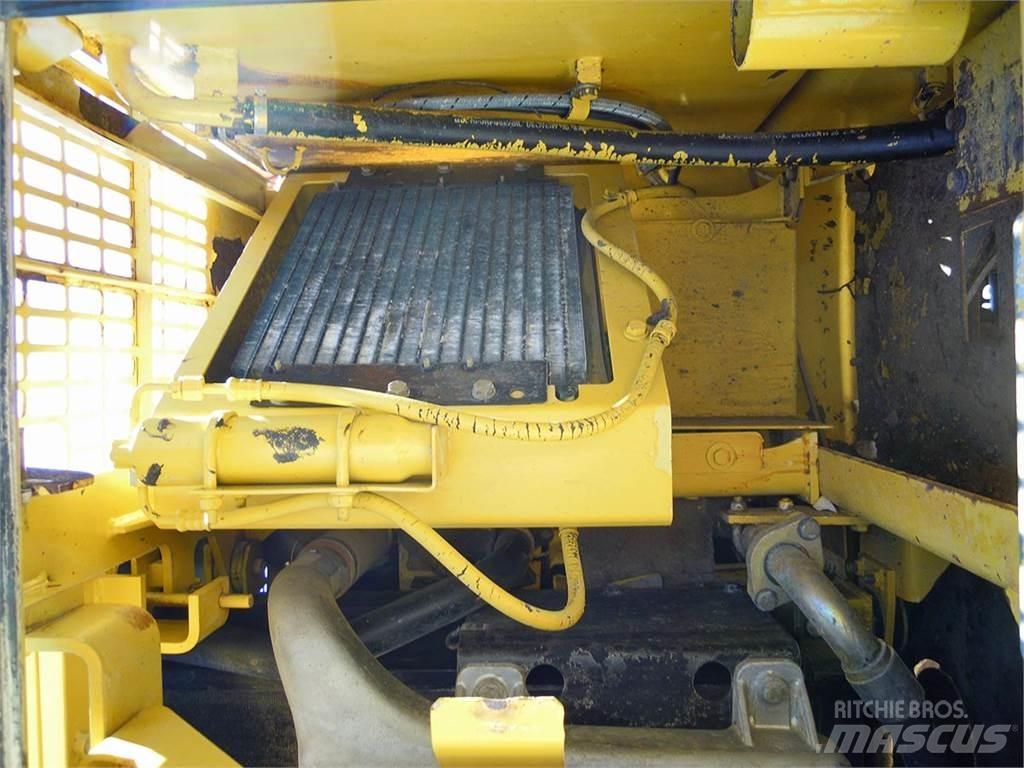 Komatsu PC340NLC-6K Beltegraver