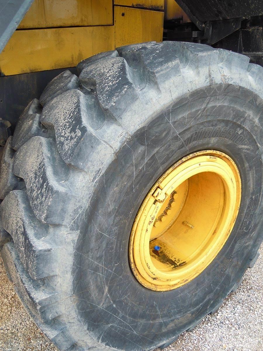 Komatsu WA430- 6E0 Hjullastere