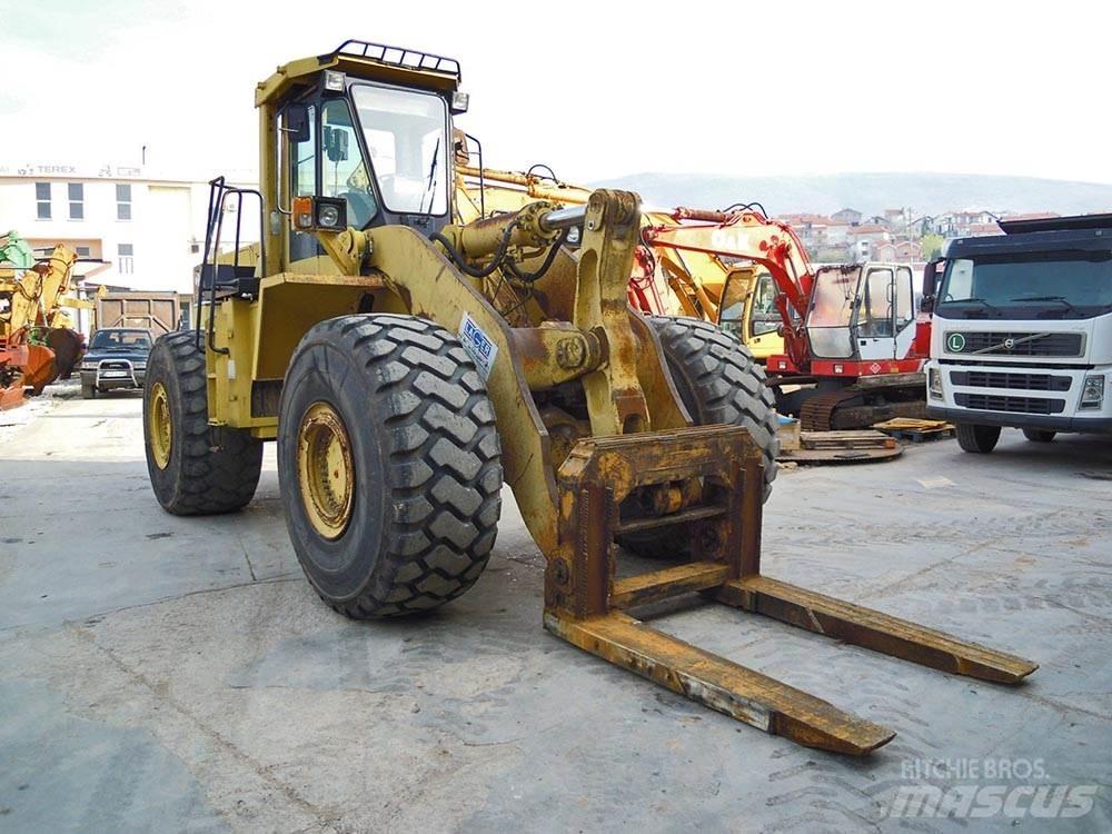 Komatsu WA500-1 Hjullastere