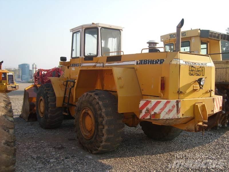 Liebherr L 551 Hjullastere