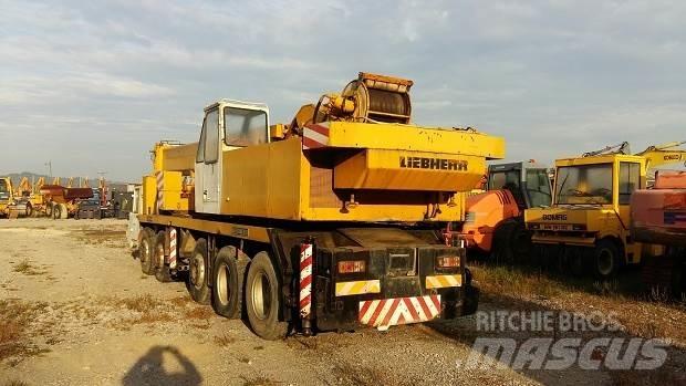 Liebherr LT1055 Røff terreng kraner