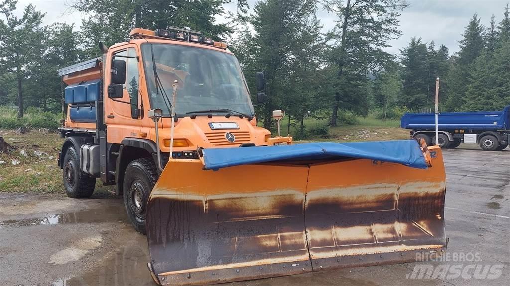 Mercedes-Benz Unimog U400 Kommunalt / generelt kjøretøy