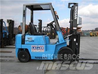 Nissan NJ01A15 Propan trucker