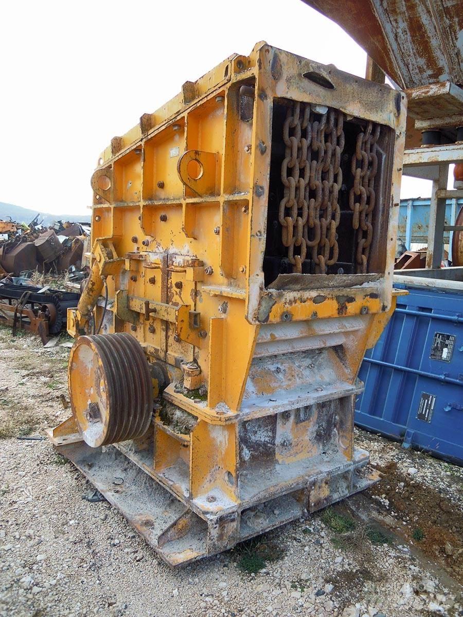 STT PUD 900x760 Møller/Slipemaskiner