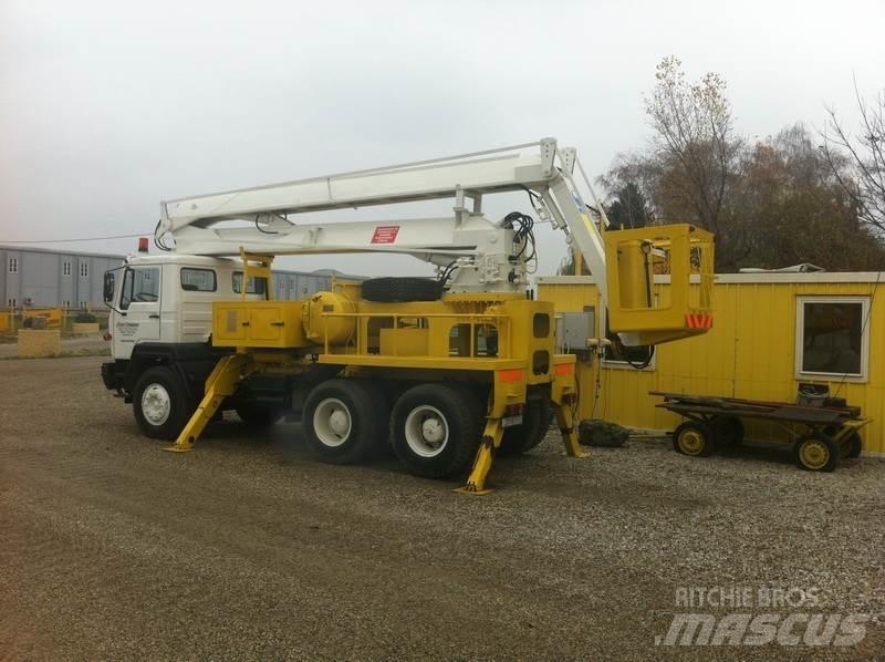 TAM 260T 32 Leddede bomlifter