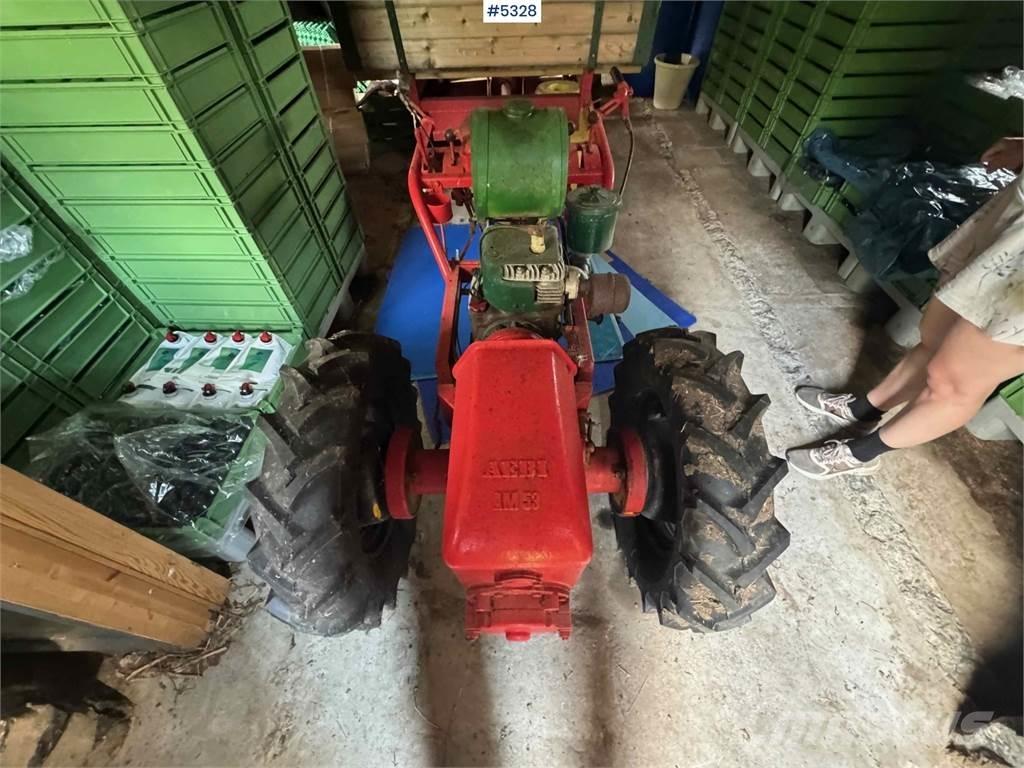 Aebi AM53 Traktorer