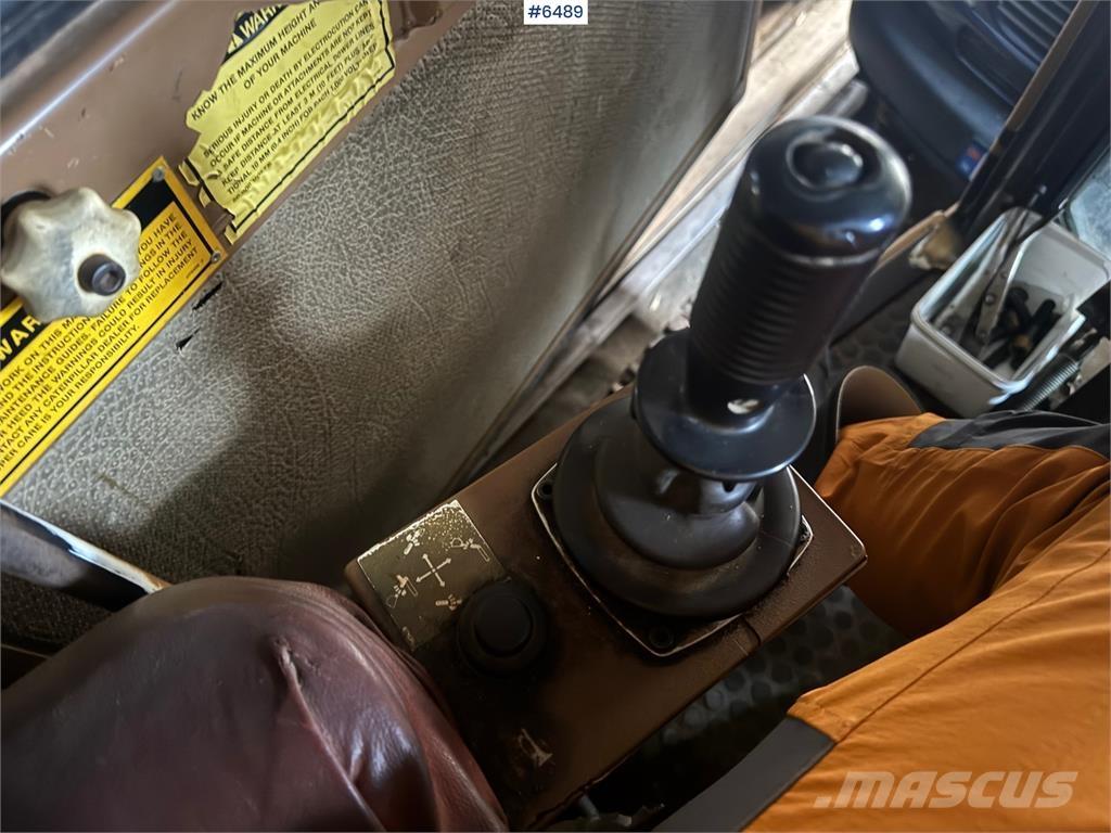 CAT 205 LC Beltegraver