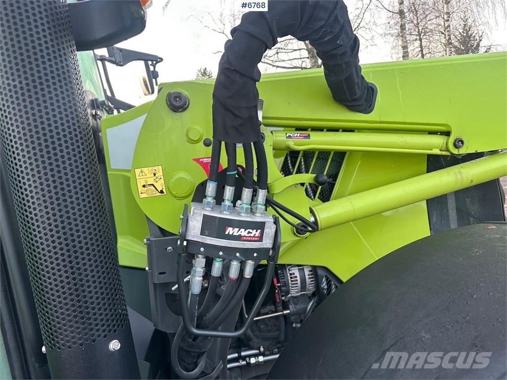 CLAAS Arion 440 Traktorer