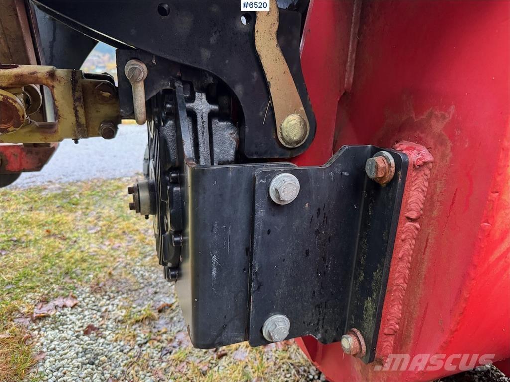 Dalen 2010-D Snøploger- og skjær