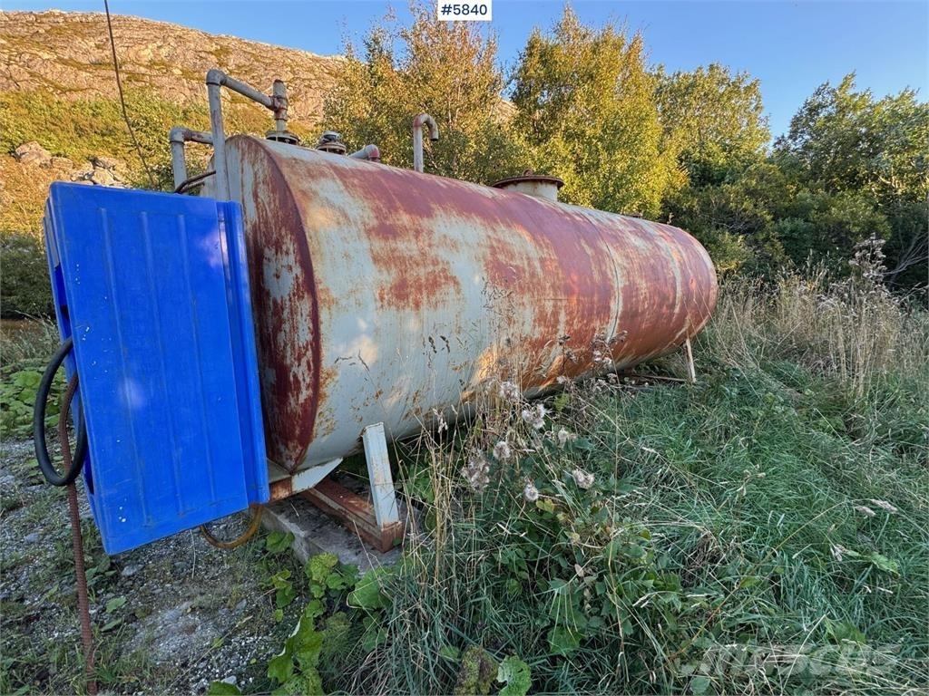  Dieseltank 12000L Andre komponenter