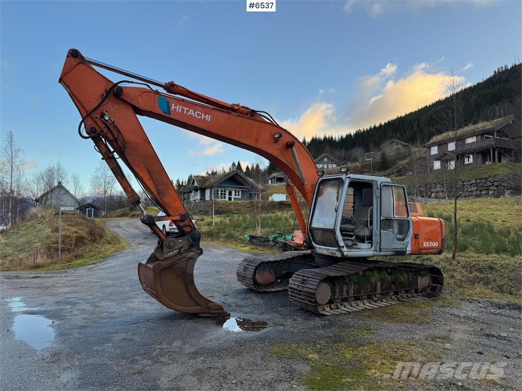 Hitachi EX 200-2. Beltegraver