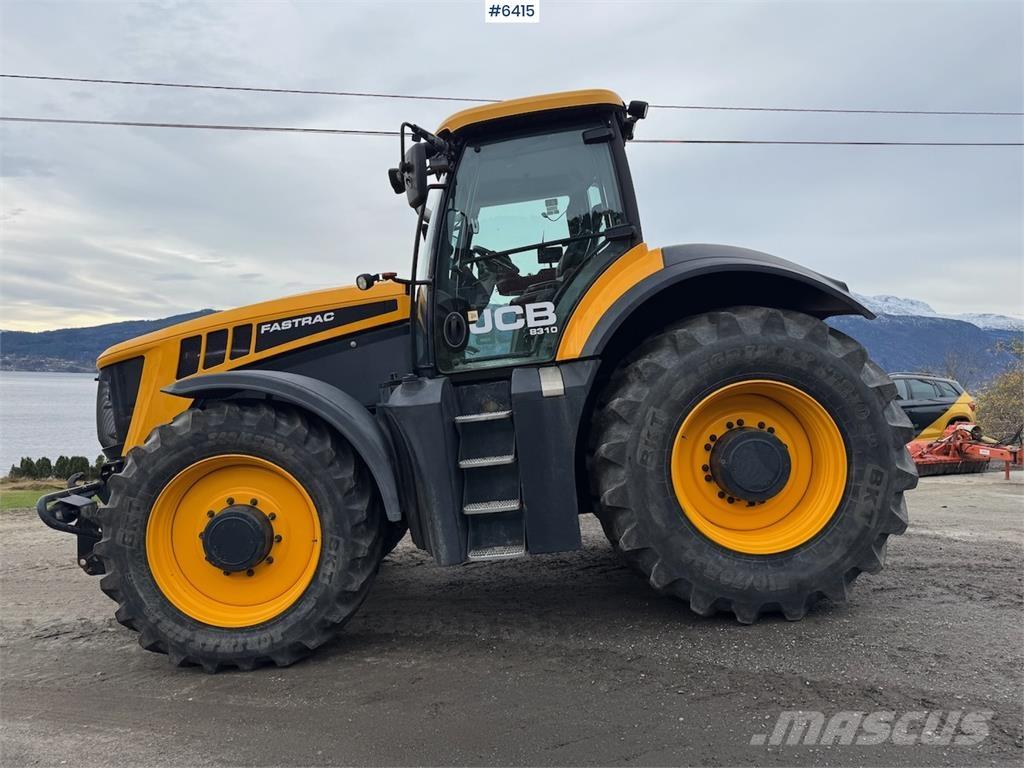 JCB 8310 Fastrac Traktorer