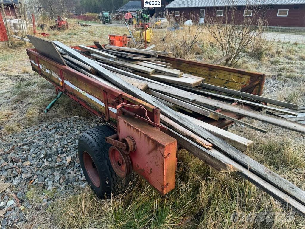 JF AV 4900 Andre gressmaskiner