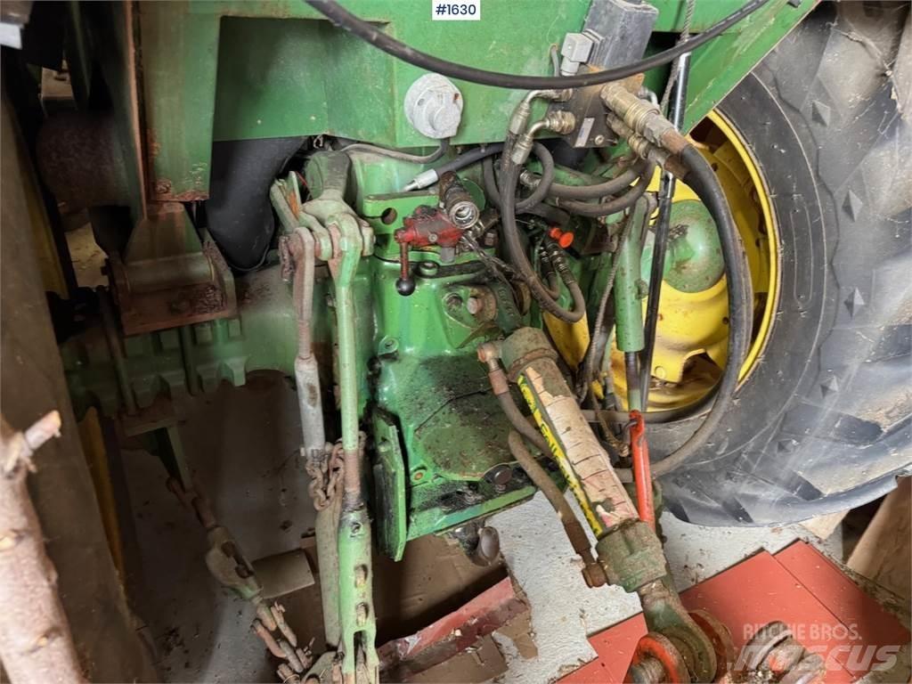 John Deere 1040 Traktorer