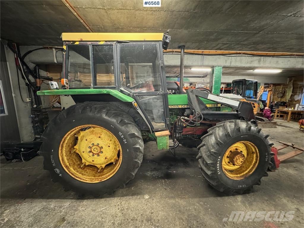 John Deere 2140 Traktorer