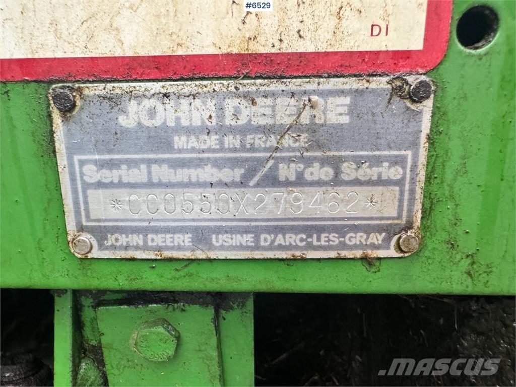 John Deere 550 Andre gressmaskiner