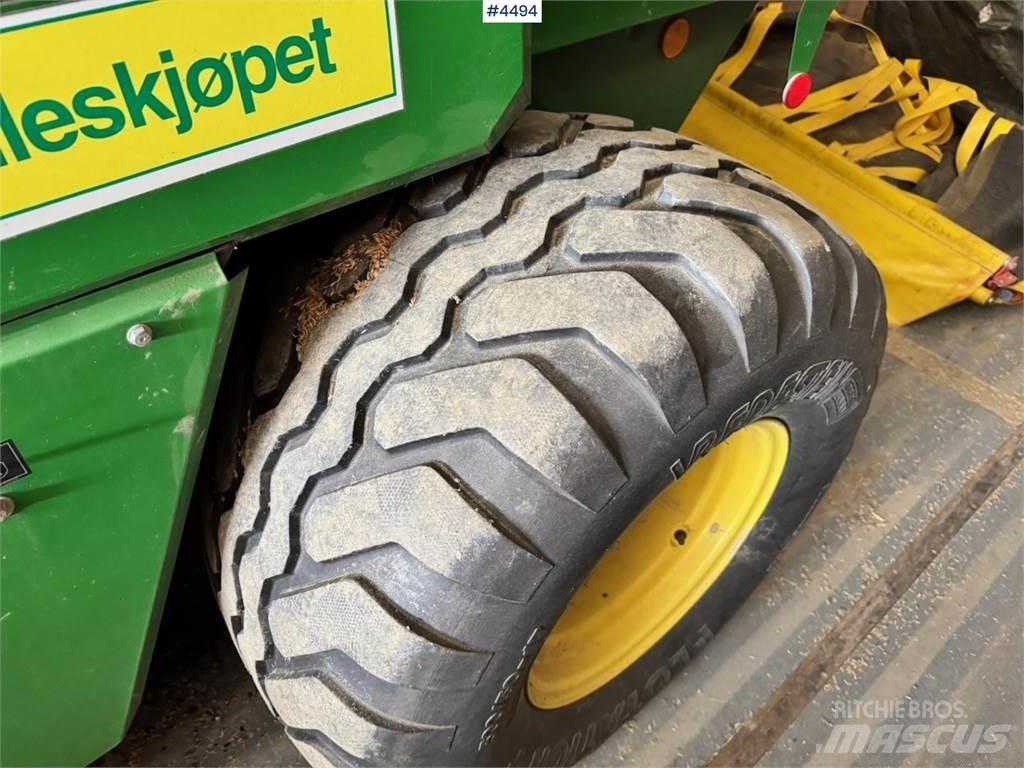 John Deere 578 Annet fôrhøsterutstyr