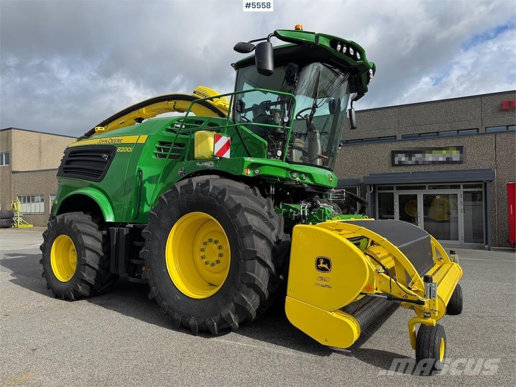 John Deere 8200 Andre gressmaskiner