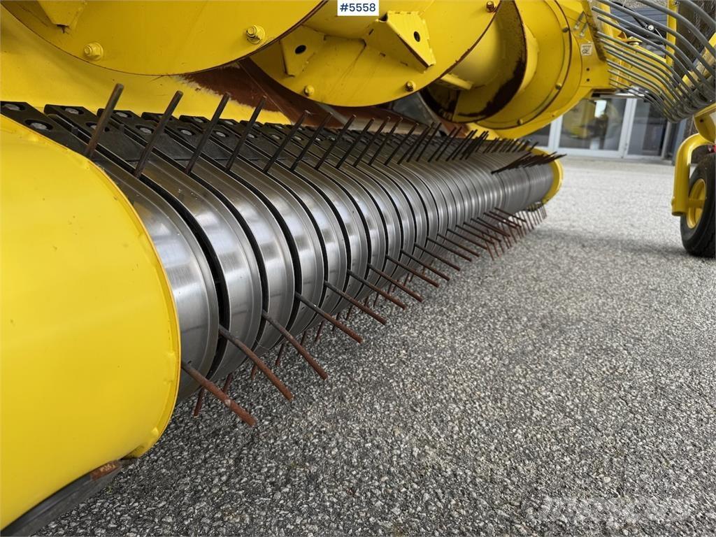 John Deere 8200 Andre gressmaskiner