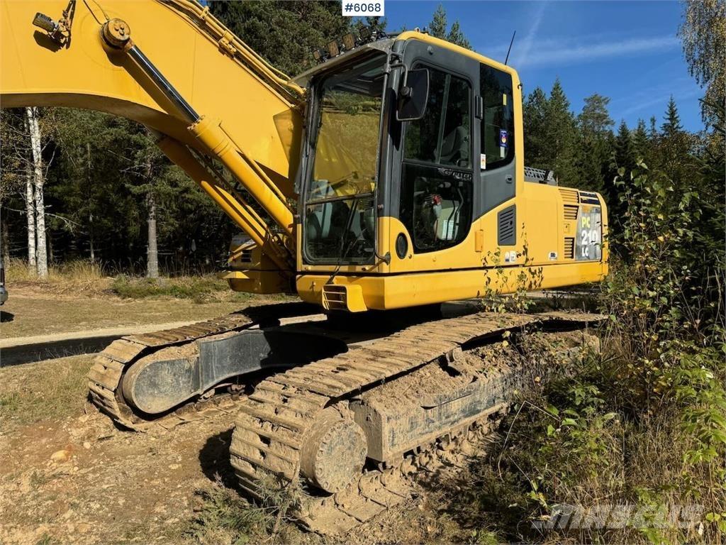 Komatsu PC210LC Beltegraver